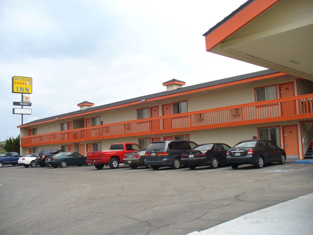 Western States Inn - San Miguel Экстерьер фото